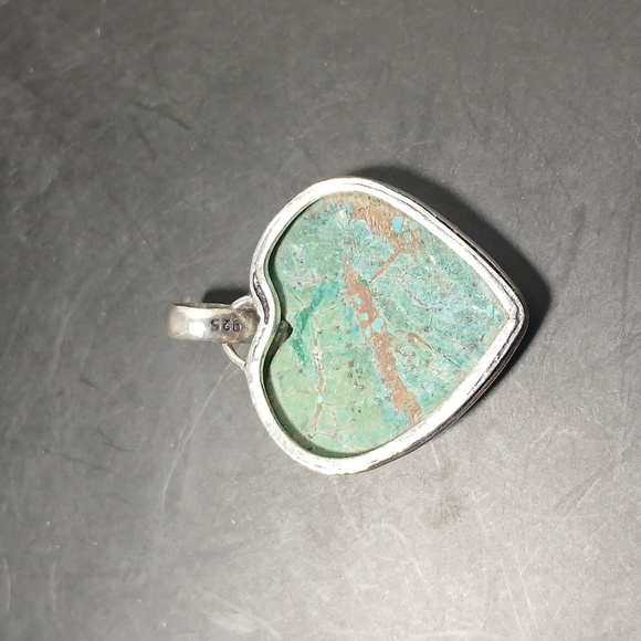 925 Silver Plated Turquoise Ethnic Heart Pendant Handmade Jewelry Size 1.5" J - Picture 2 of 4